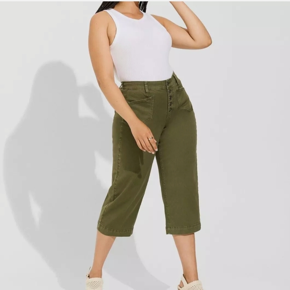 Torrid Olive Green High-Waisted Capris